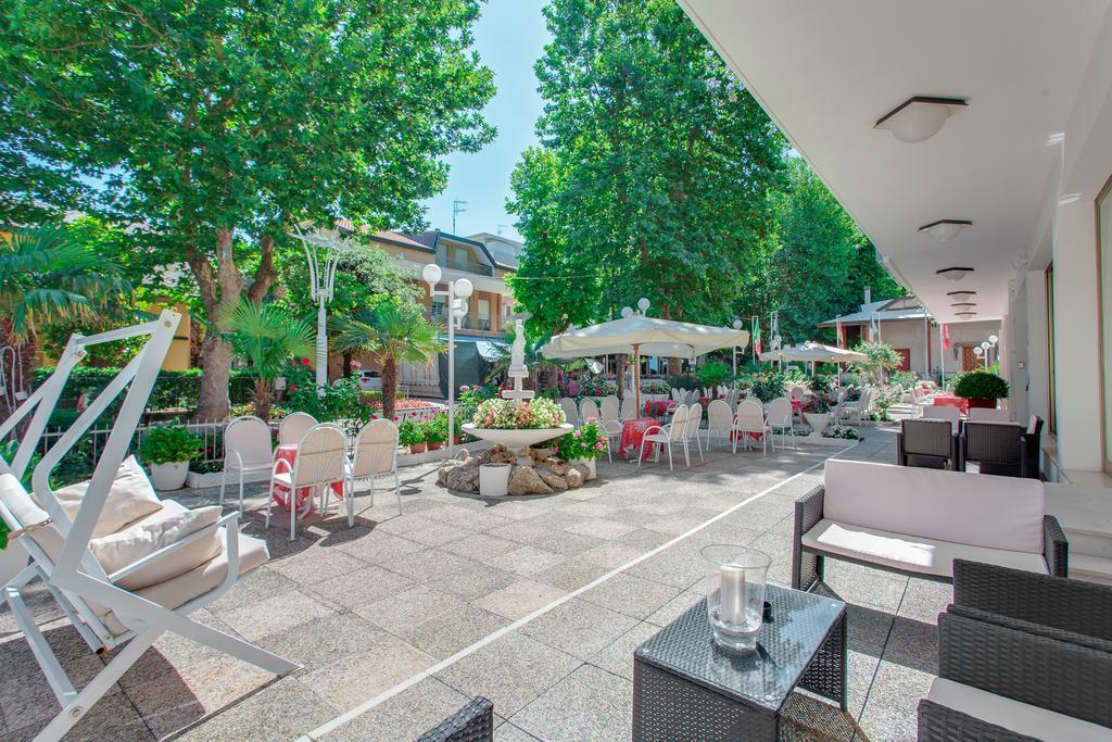 Hotel Garden Bellaria – Igea Marina Kültér fotó